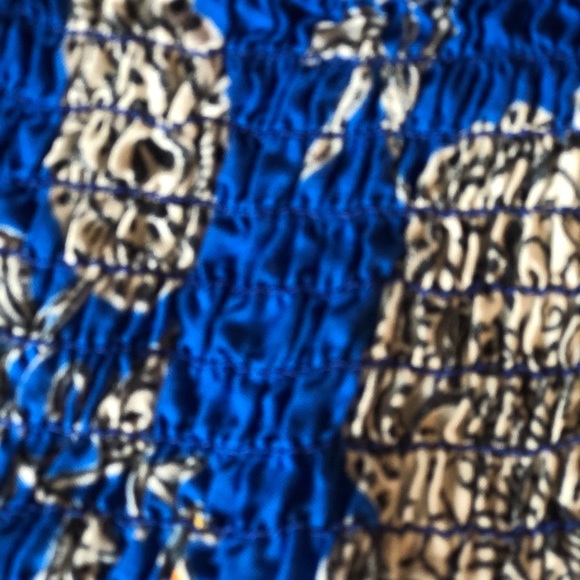 BeachLunchlounge Collection colorful floral tunic - Picture 4 of 7